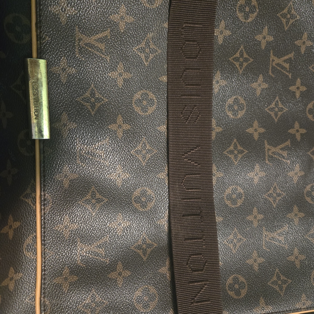 Authentic Louis Vuitton-MAKE AN OFFER- Brown Monogram Men's Bag